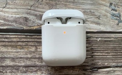 Airpods2 will get cheaper after AirPods 
