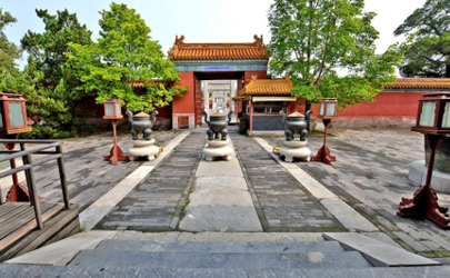 Beijing Ditan Park has a free 
